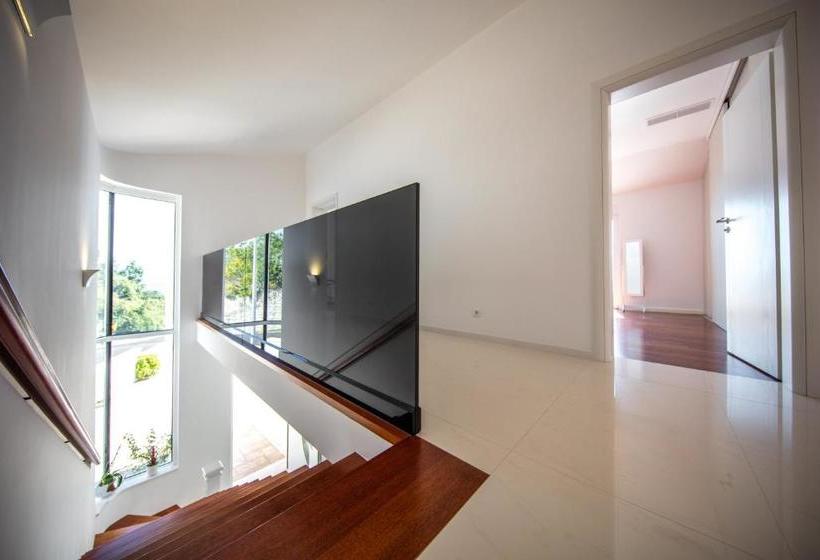 Villa The White Villa