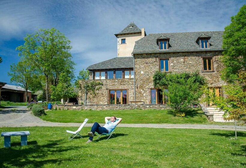 住宿加早餐  L Ecrin Du Segala   La Roulotte