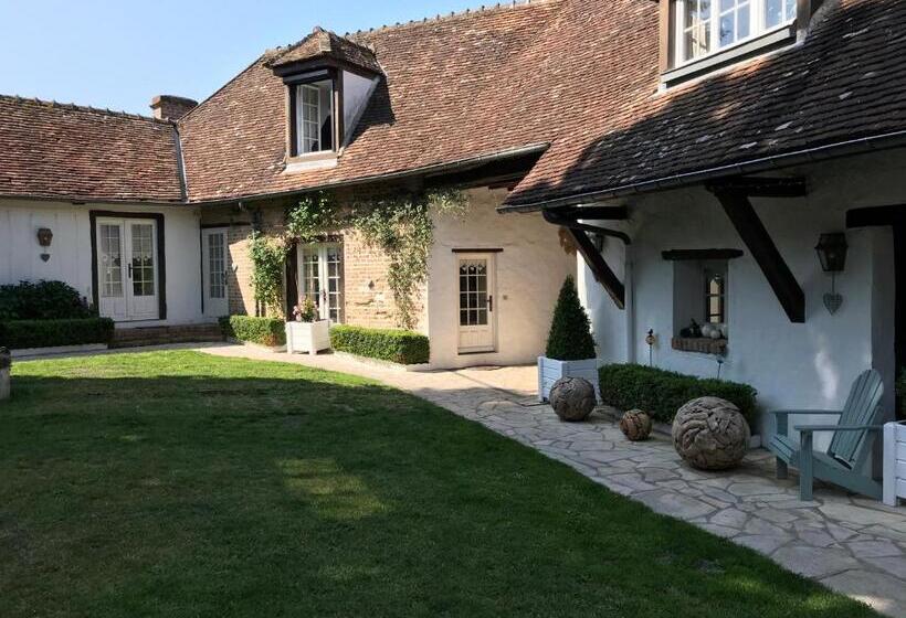 مبيت وإفطار La Tanière Des Ours