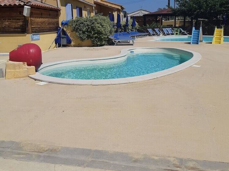 בית מלון כפרי Camping Les Sources