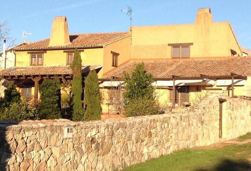 פנסיון Casa Rota