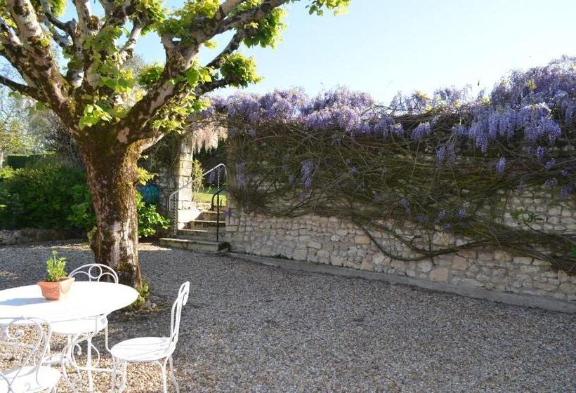 פנסיון Logis De Chenac   Chambres Et Table D Hôtes