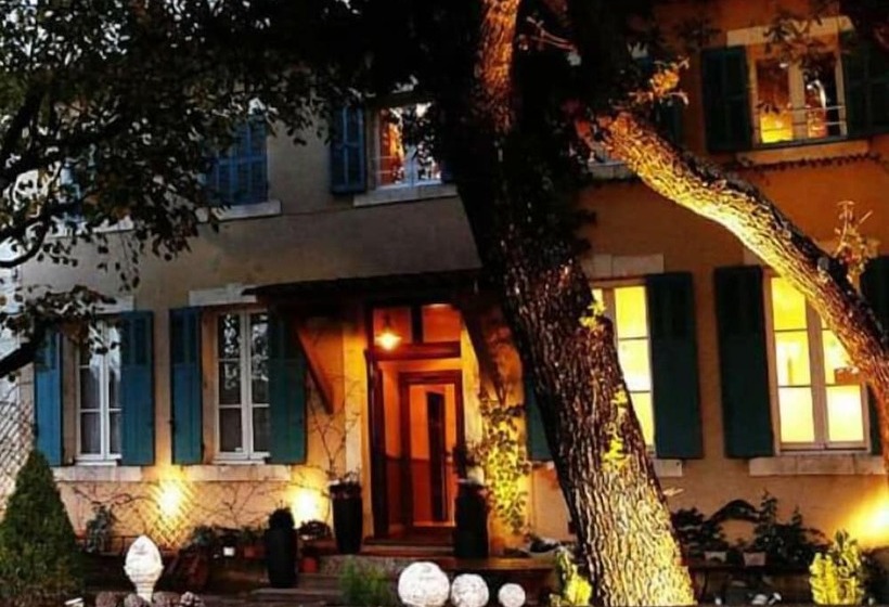 مبيت وإفطار L'auberge Des Tilleuls