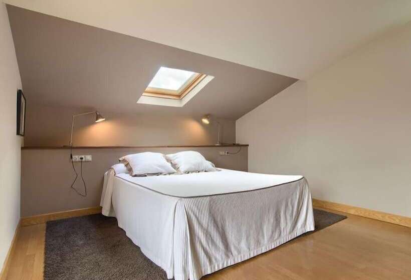 Hostal Izar Ondo