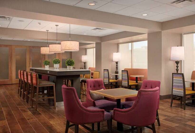 Отель Hampton Inn Sherwood Portland