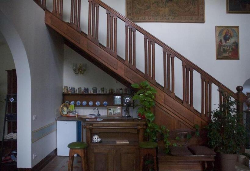 Le Clos Des Cedres B&b