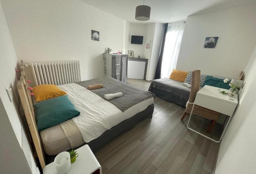 膳宿费 Gîte:sur Le Chemin