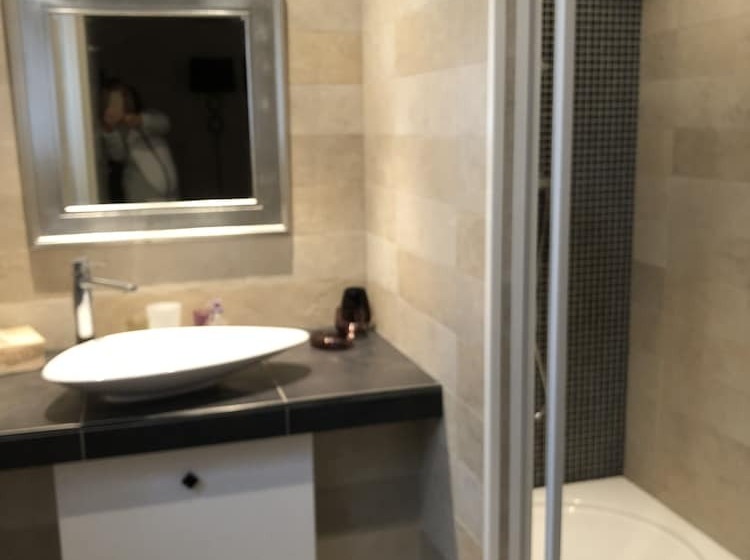 پانسیون Les Roches Rouges Chambres D Hôtes