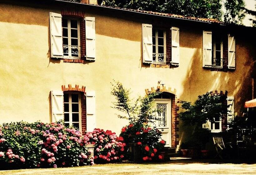 ペンション Relais De Chasse La Chaignaie