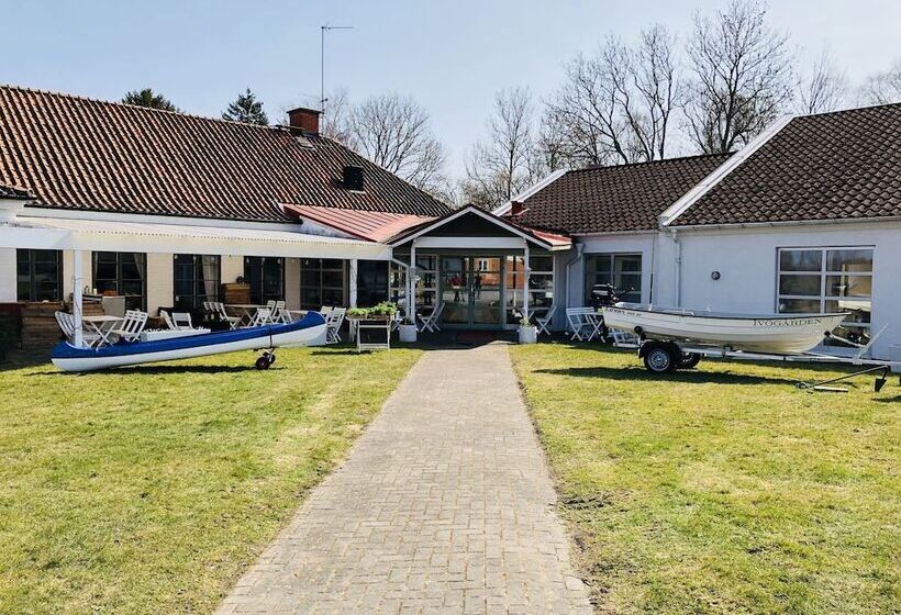 فندق صغير Ivögården Mat & Vingård