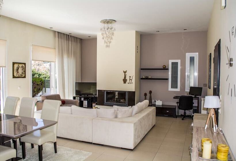 Chris Rea Villa