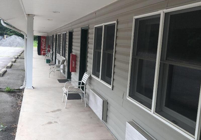 Gravity Inn Motel