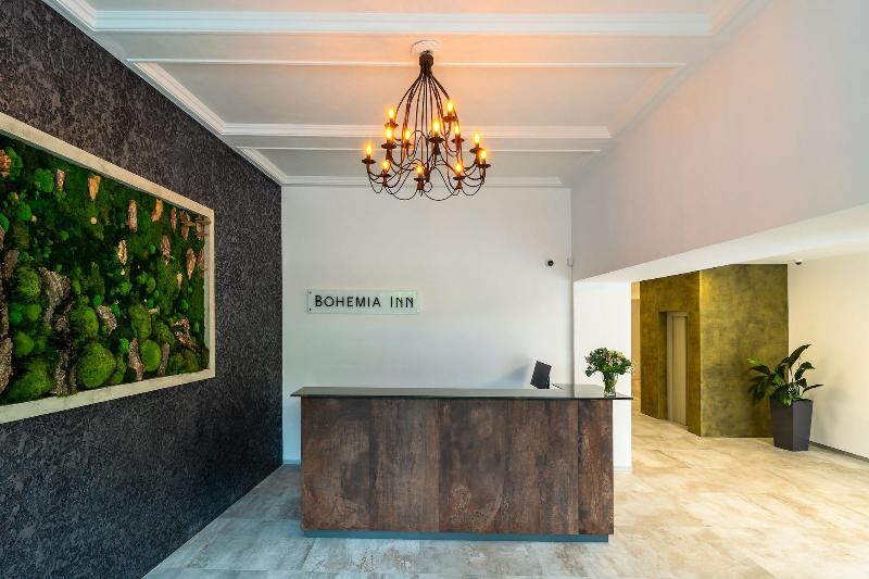 هتل Bohemia Inn