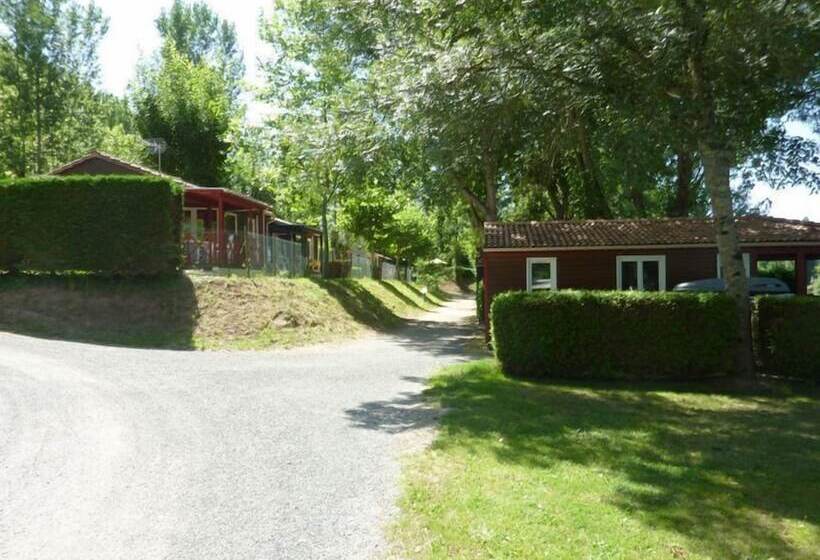 בית מלון כפרי Camping Les Bo Bains