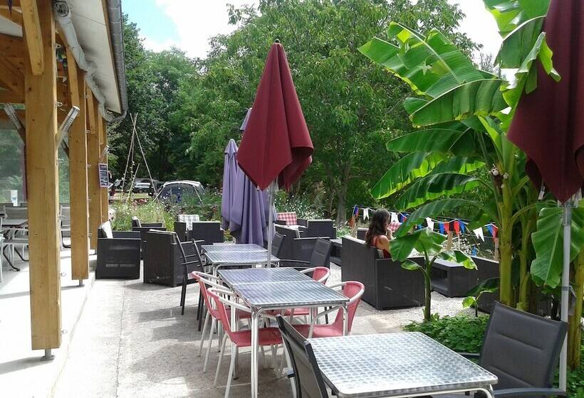 Отель Village Camping Les Vignes