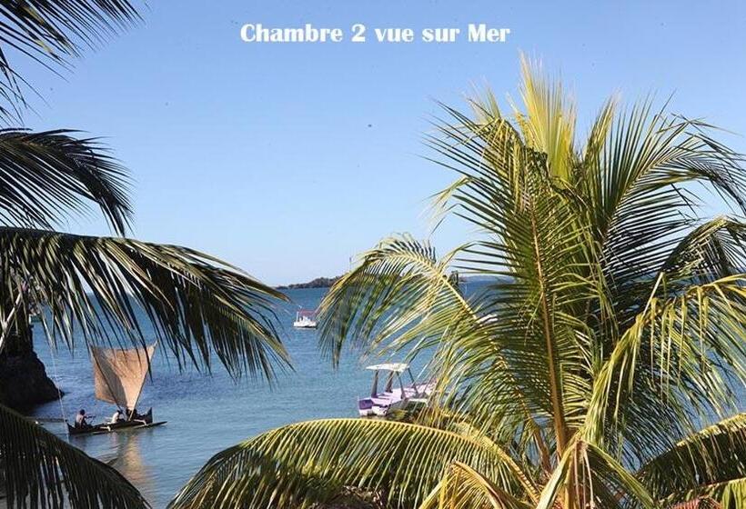 هتل Chez Yolande