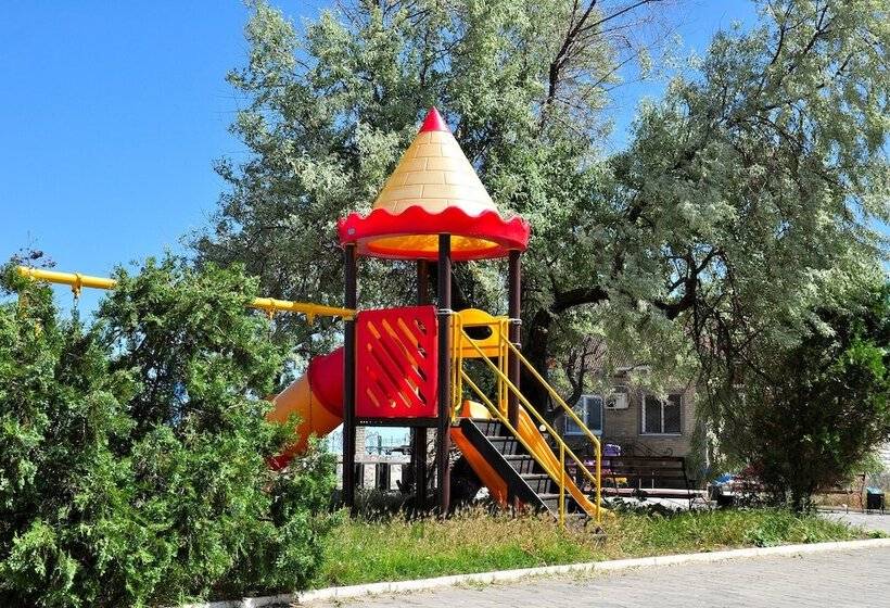 ホテル Lazurnaya 2