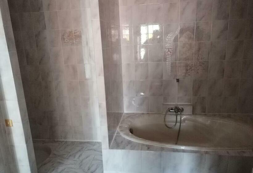 ホテル L Hôtel Du Bastier