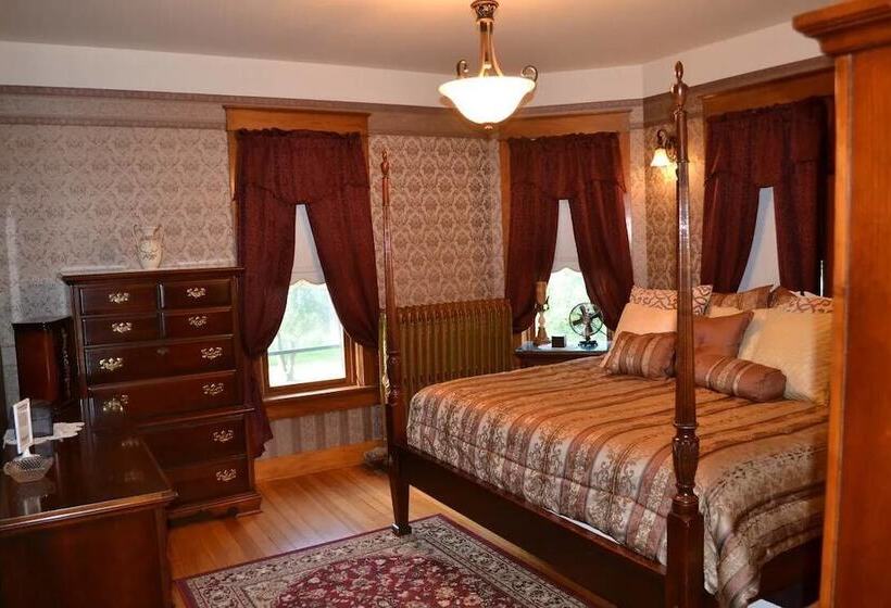 The Conner House B&b
