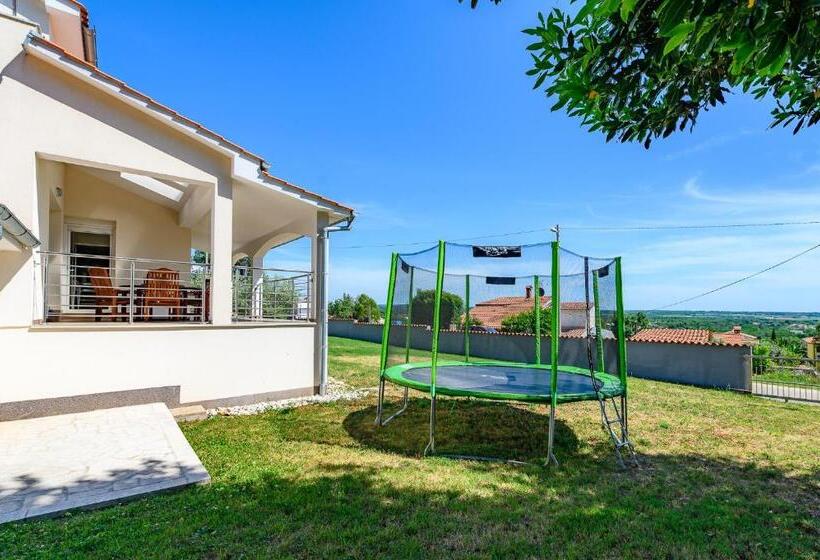 Villa Elisa