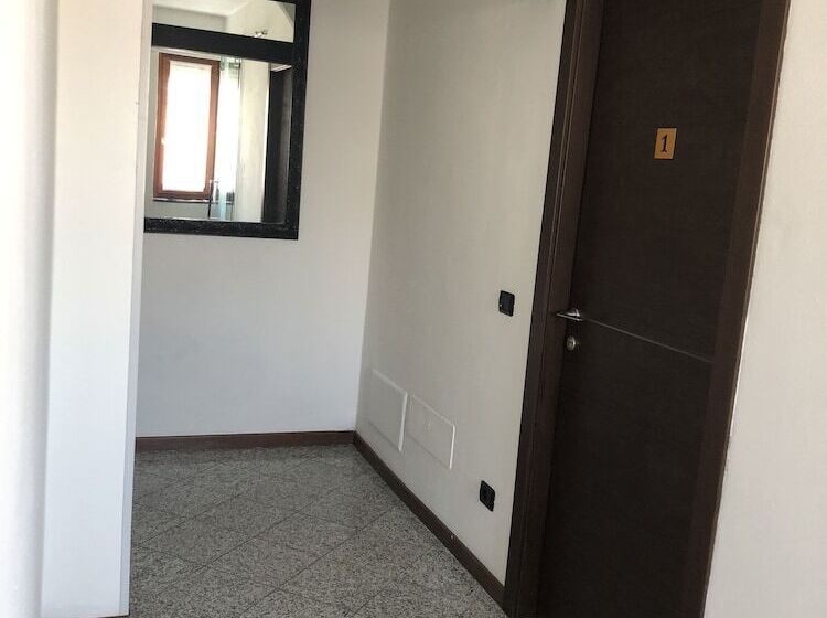 مبيت وإفطار La Casa Di Anna