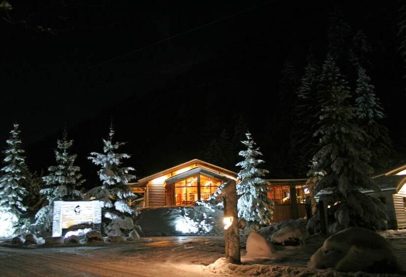 هتل Hutten Husky Lodge