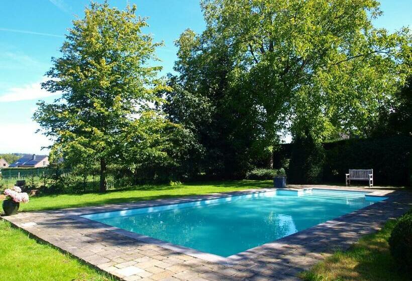 بنسيون B&b La Buissonniere