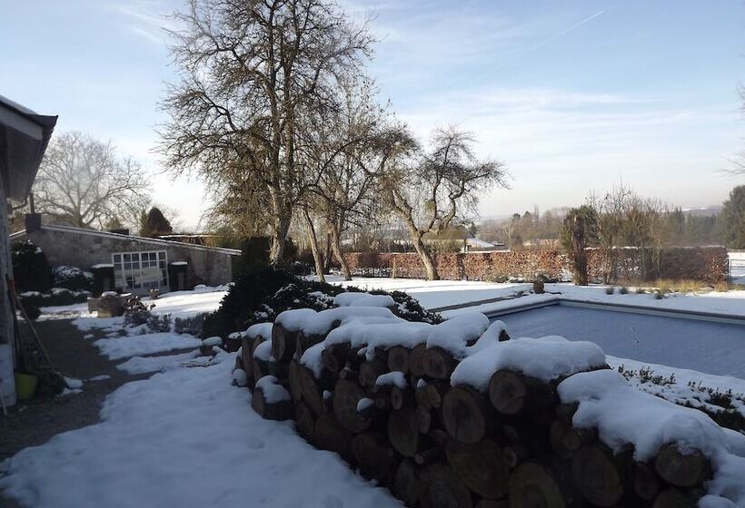 بنسيون B&b La Buissonniere