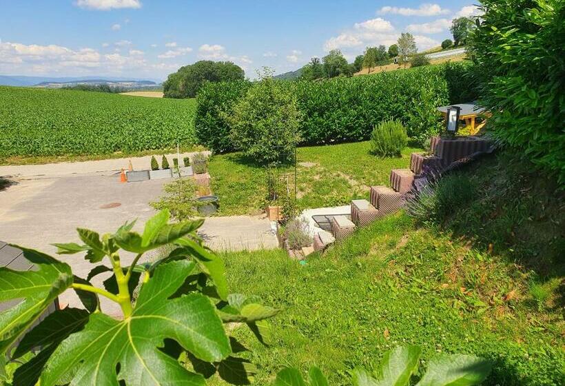 پانسیون Maison D Hôtes Bleu Cudrefin