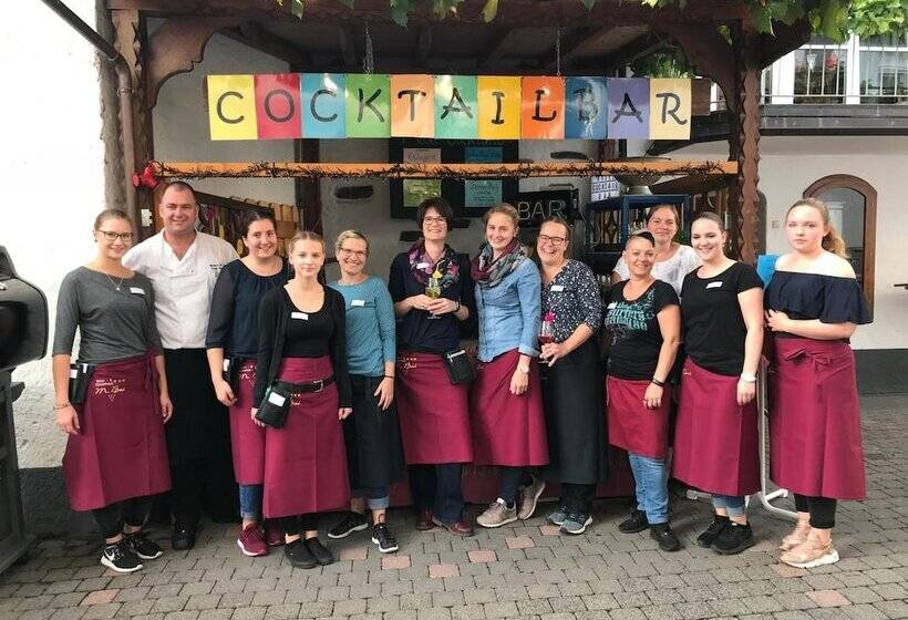 ペンション Wein & Gästehaus M. Bai