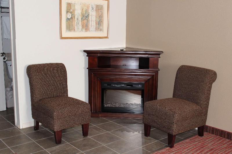 هتل Best Western Plus Concord Inn