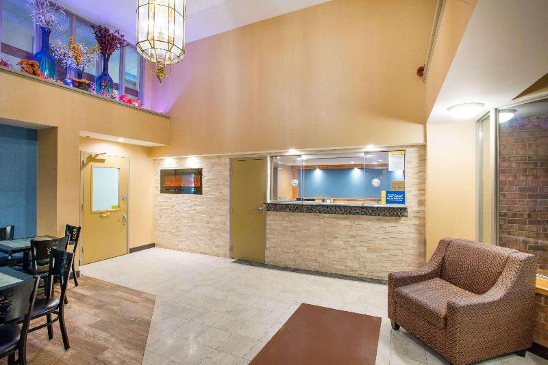 هتل Days Inn By Wyndham New Haven
