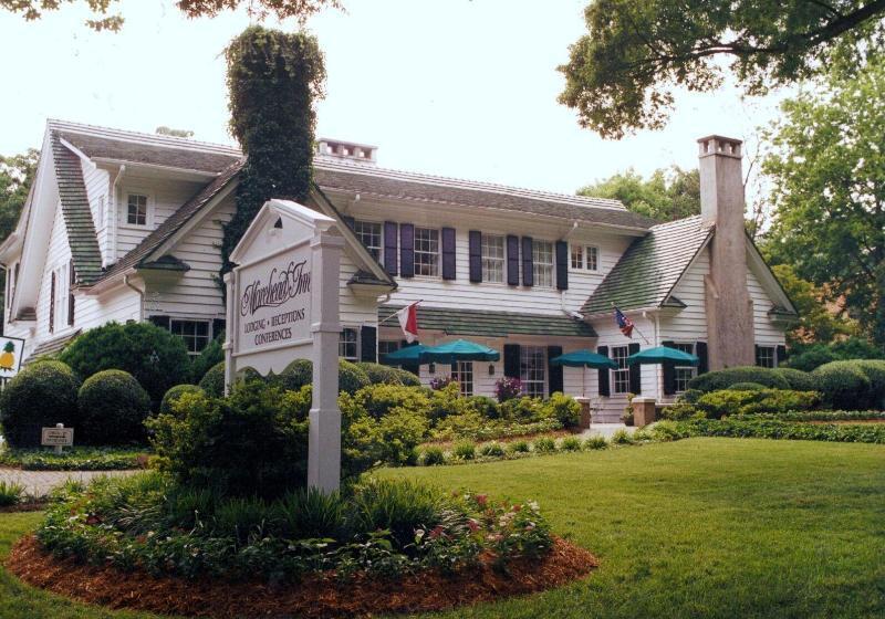 فندق Morehead Inn