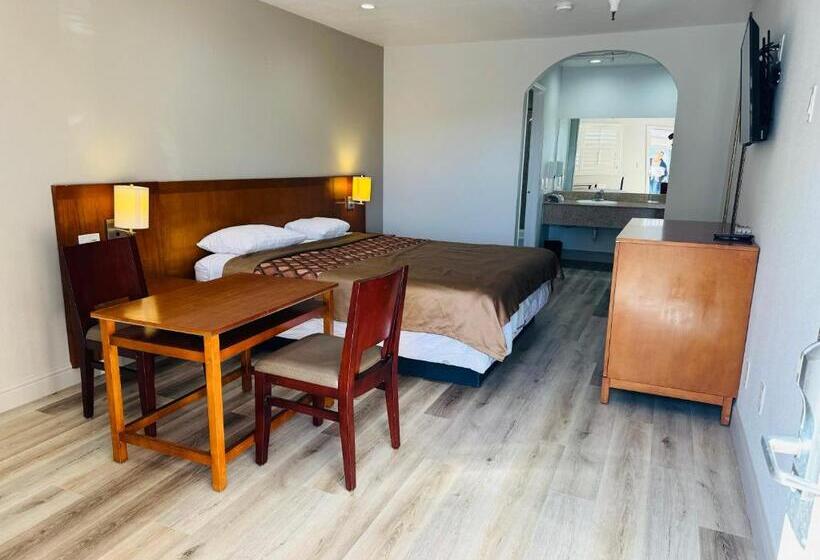 Отель Morgan Hill Inn