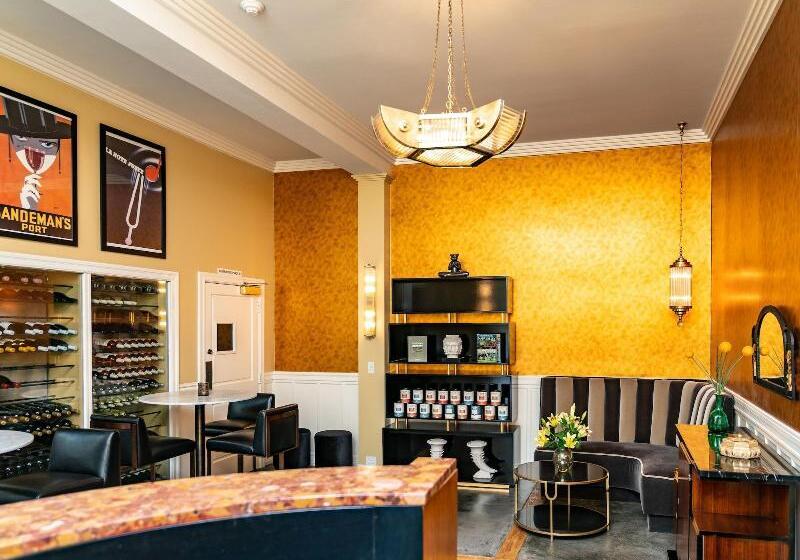 Mount View Hotel & Spa