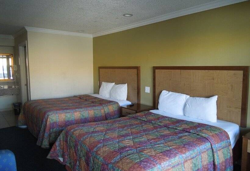 هتل National Inn Garden Grove