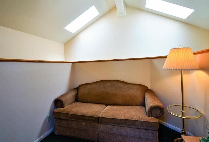 בית מלון כפרי North Bay At Lake Arrowhead