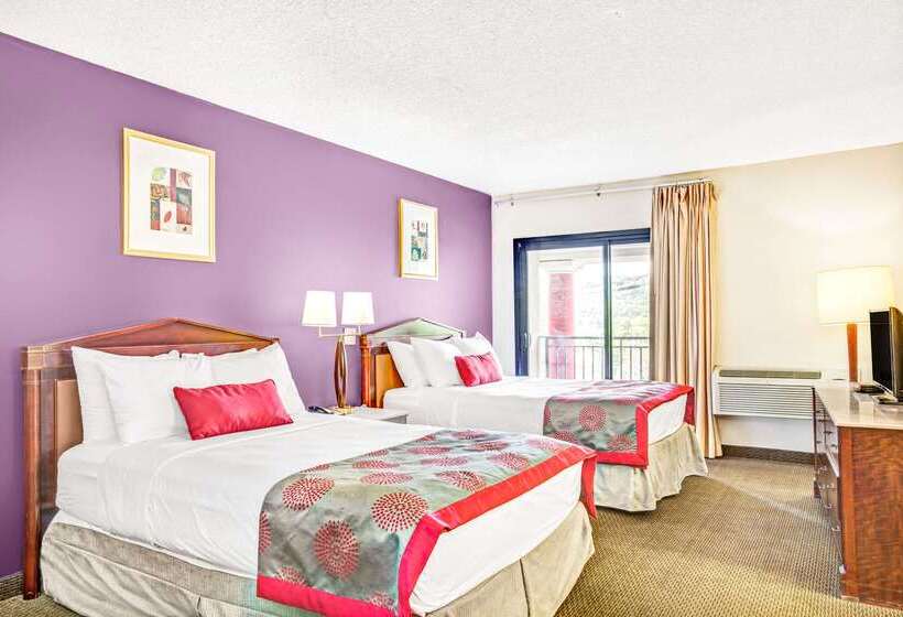 ホテル Ramada By Wyndham Rockaway