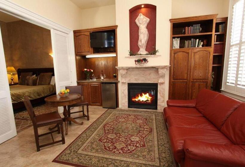 هتل The Napa Inn