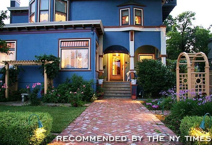 هتل The Napa Inn