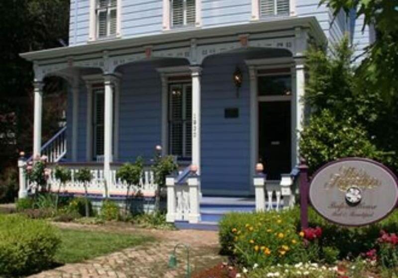 هتل The Napa Inn