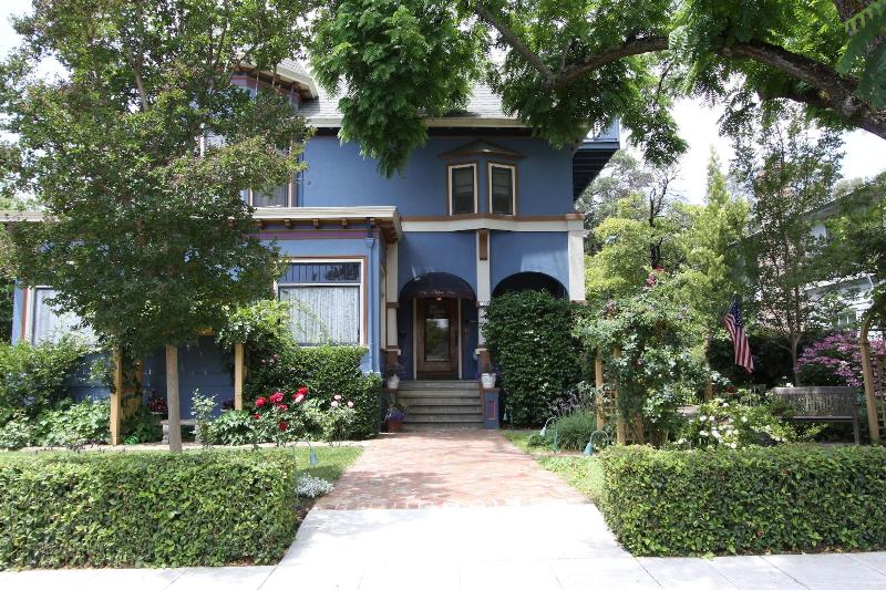 هتل The Napa Inn