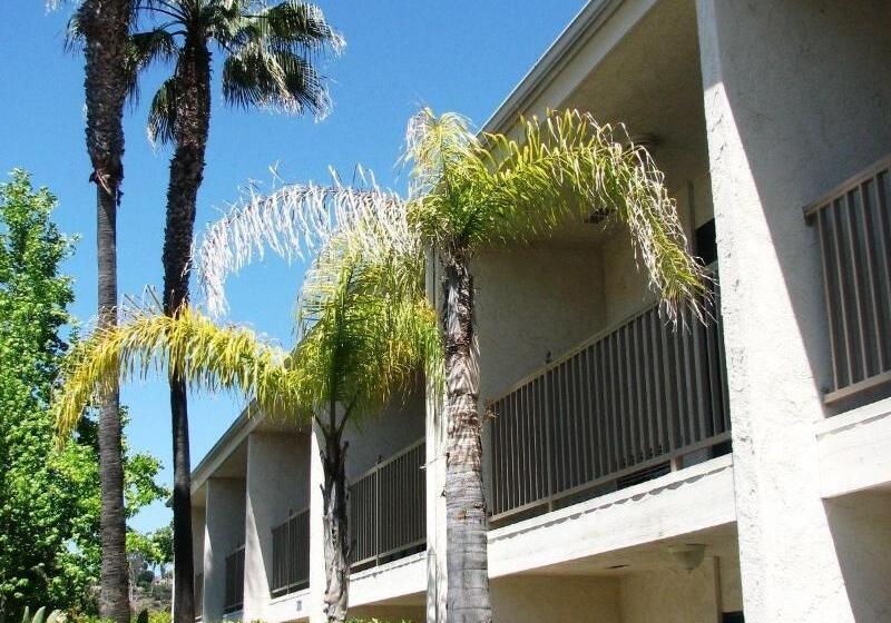 Resort The Hotel At La Valle