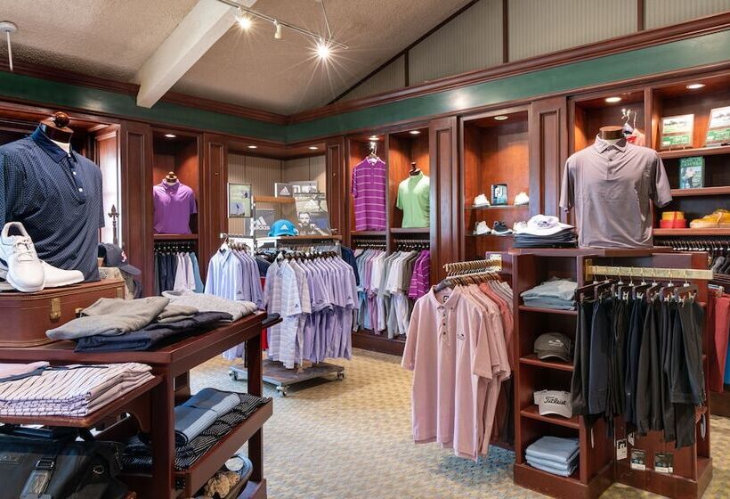 Resort The Hotel At La Valle