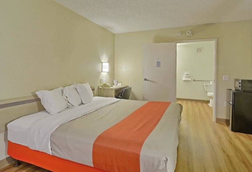 Motel 6maple Shade Township, Nj Philadelphia Mt Laurel