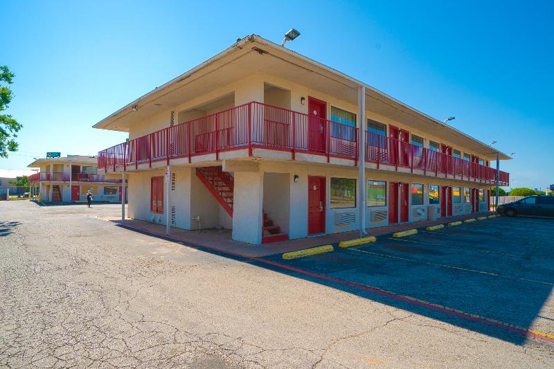 فندق على الطريق Hotel Wichita Falls - Maurine St.