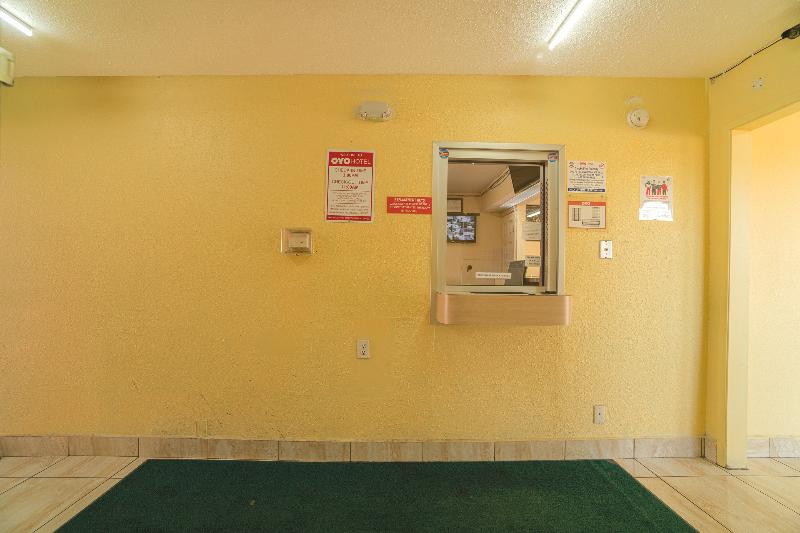 مُتل Days Inn By Wyndham Wichita Falls