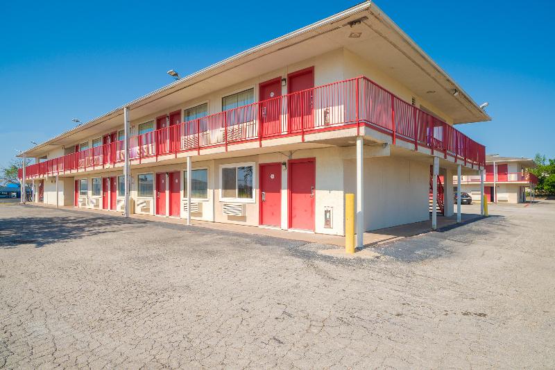 مُتل Days Inn By Wyndham Wichita Falls