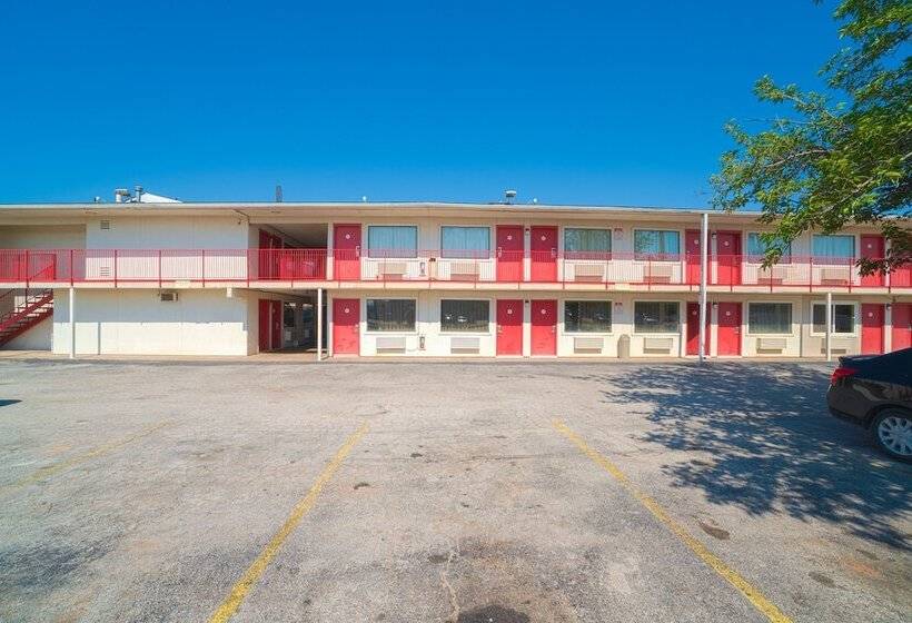 모텔 Hotel Wichita Falls - Maurine St.