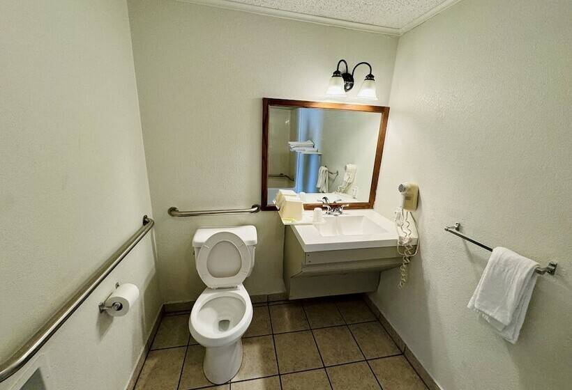 مُتل Knights Inn Bridgeport Frankenmuth